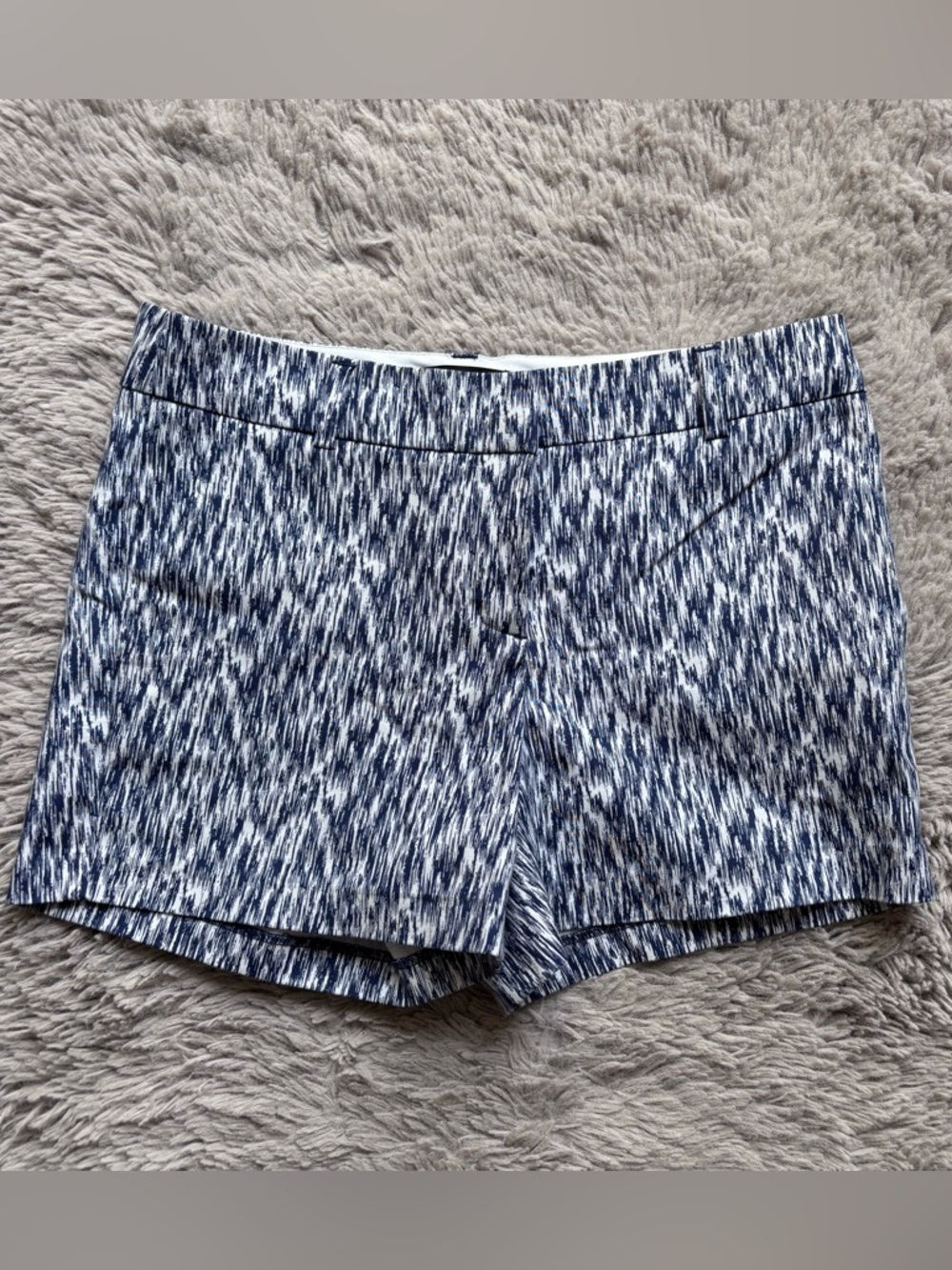 Willi Smith Navy and White Printed High Waist Shorts size 2